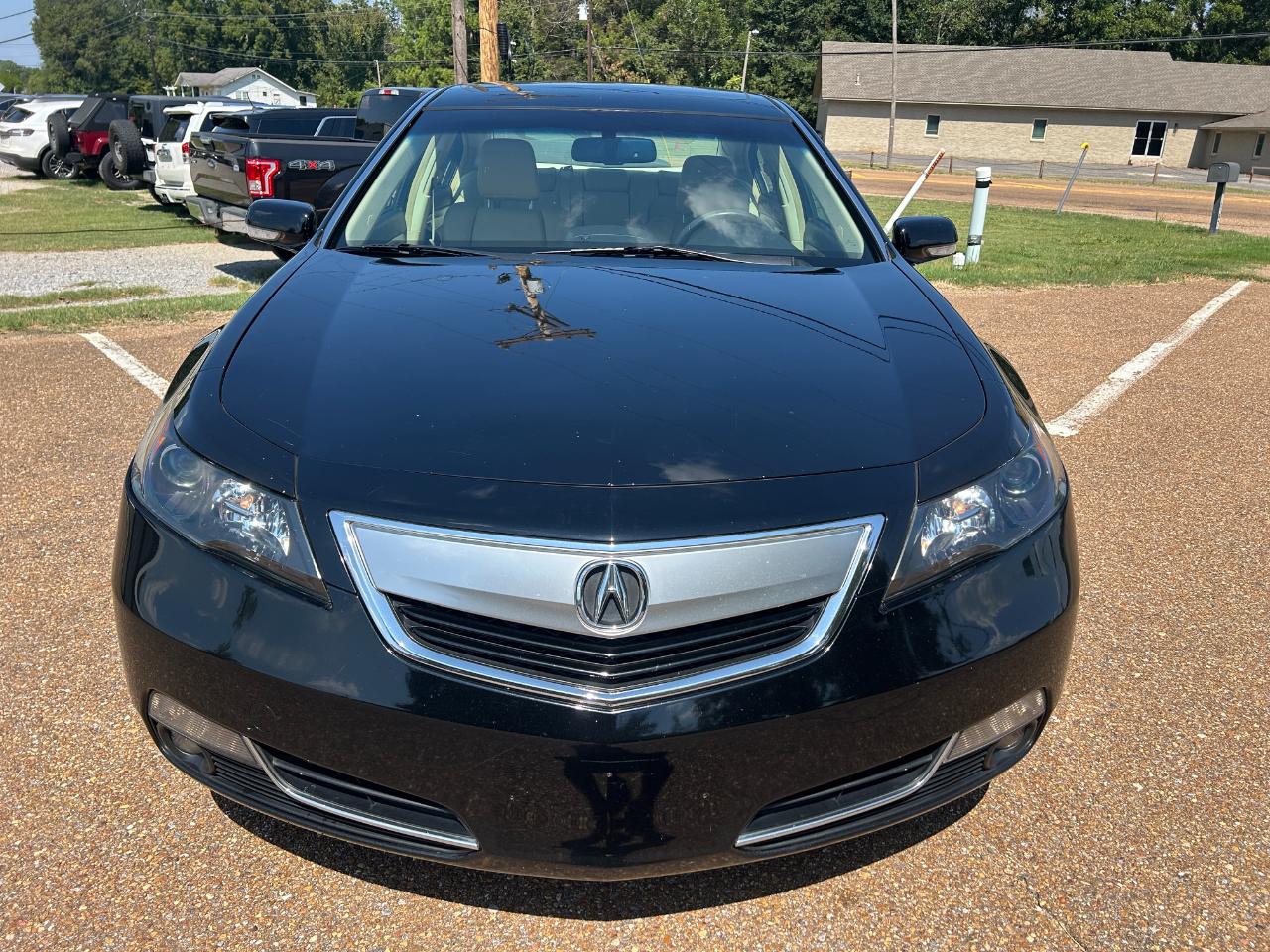 Acura TL 4dr Sdn Auto 2WD 2012