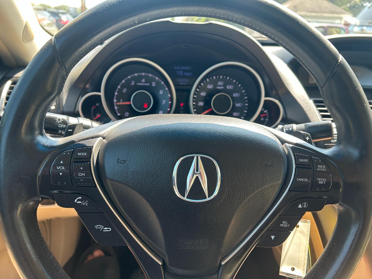Acura TL 4dr Sdn Auto 2WD 2012
