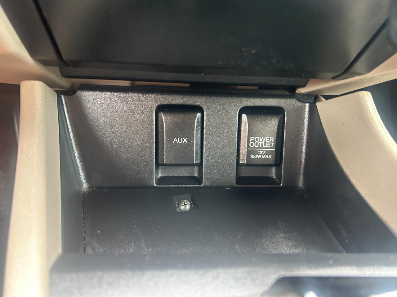 Honda Civic Sdn 4dr Auto LX 2013