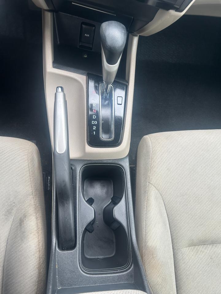 Honda Civic Sdn 4dr Auto LX 2013