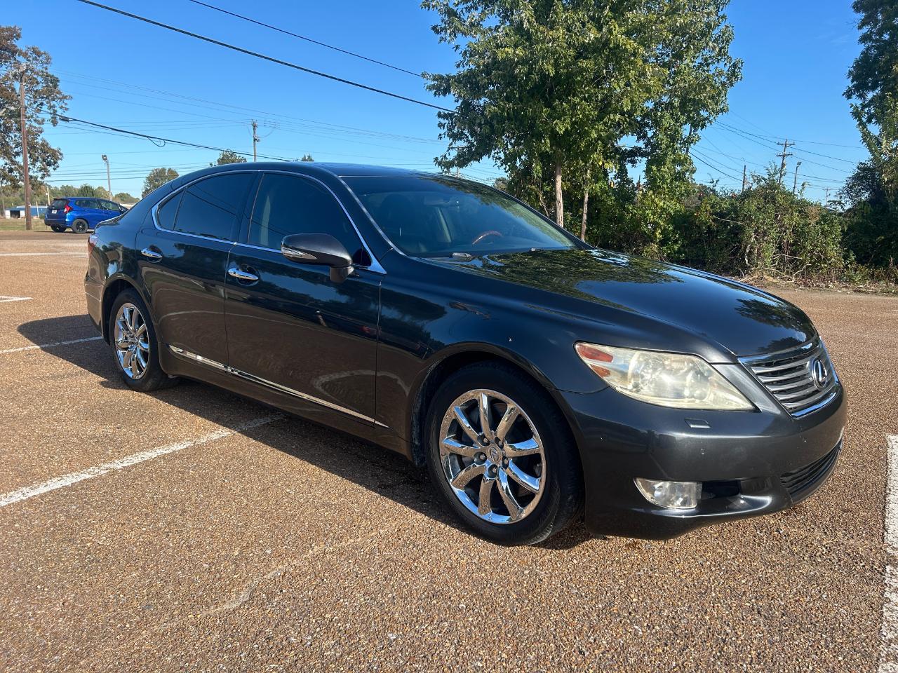 Lexus LS 460 4dr Sdn AWD 2011