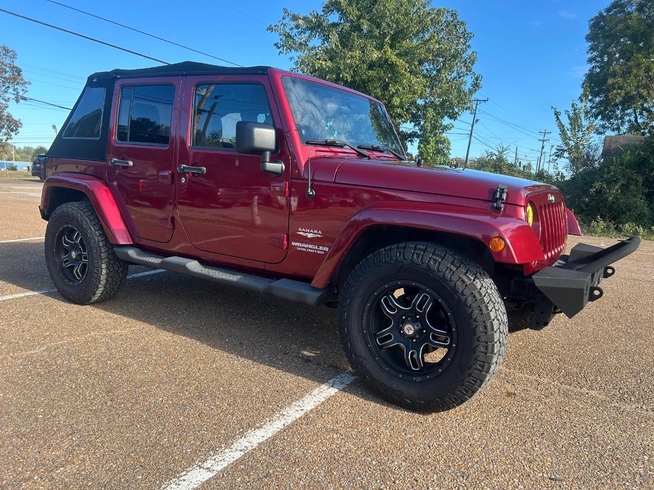 Jeep Wrangler Unlimited 4WD 4dr Sahara 2012