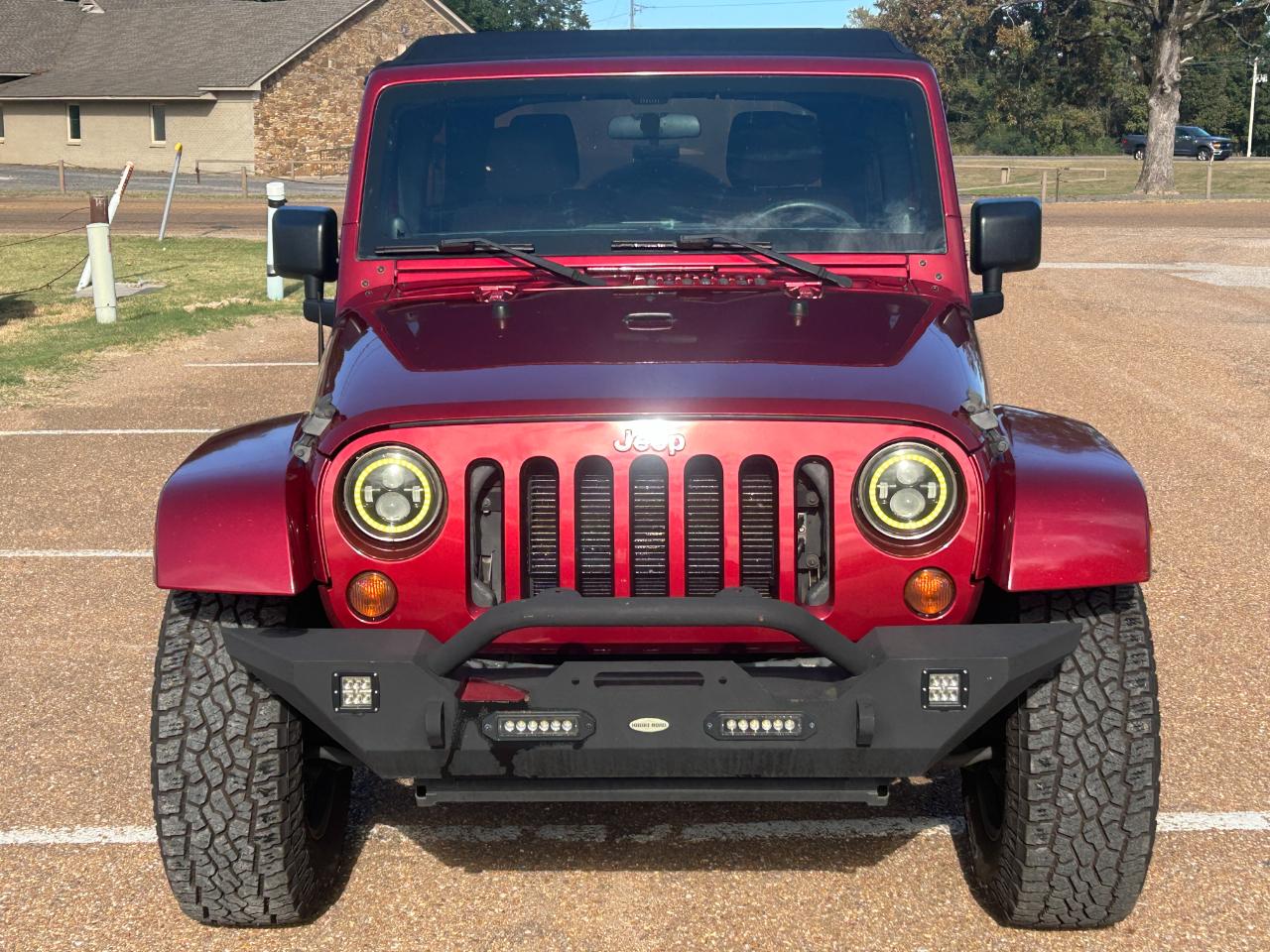 Jeep Wrangler Unlimited 4WD 4dr Sahara 2012