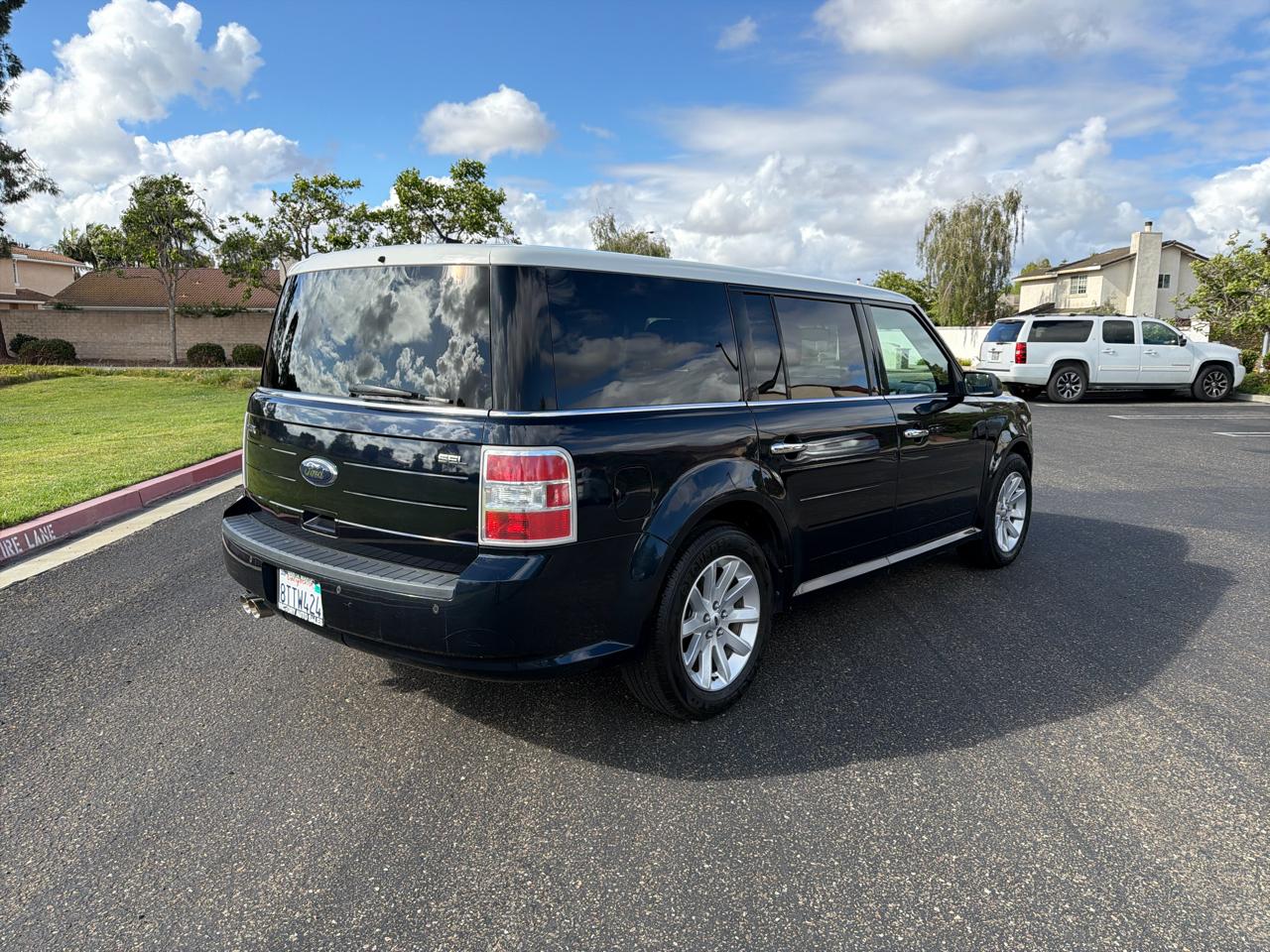 Ford Flex SEL FWD 2010