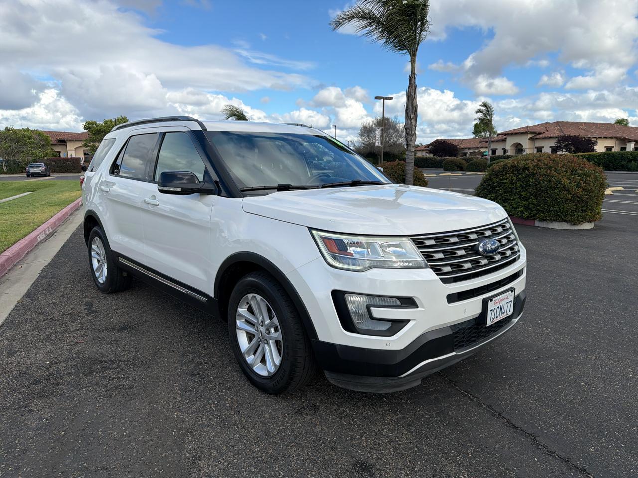Ford Explorer XLT FWD 2016