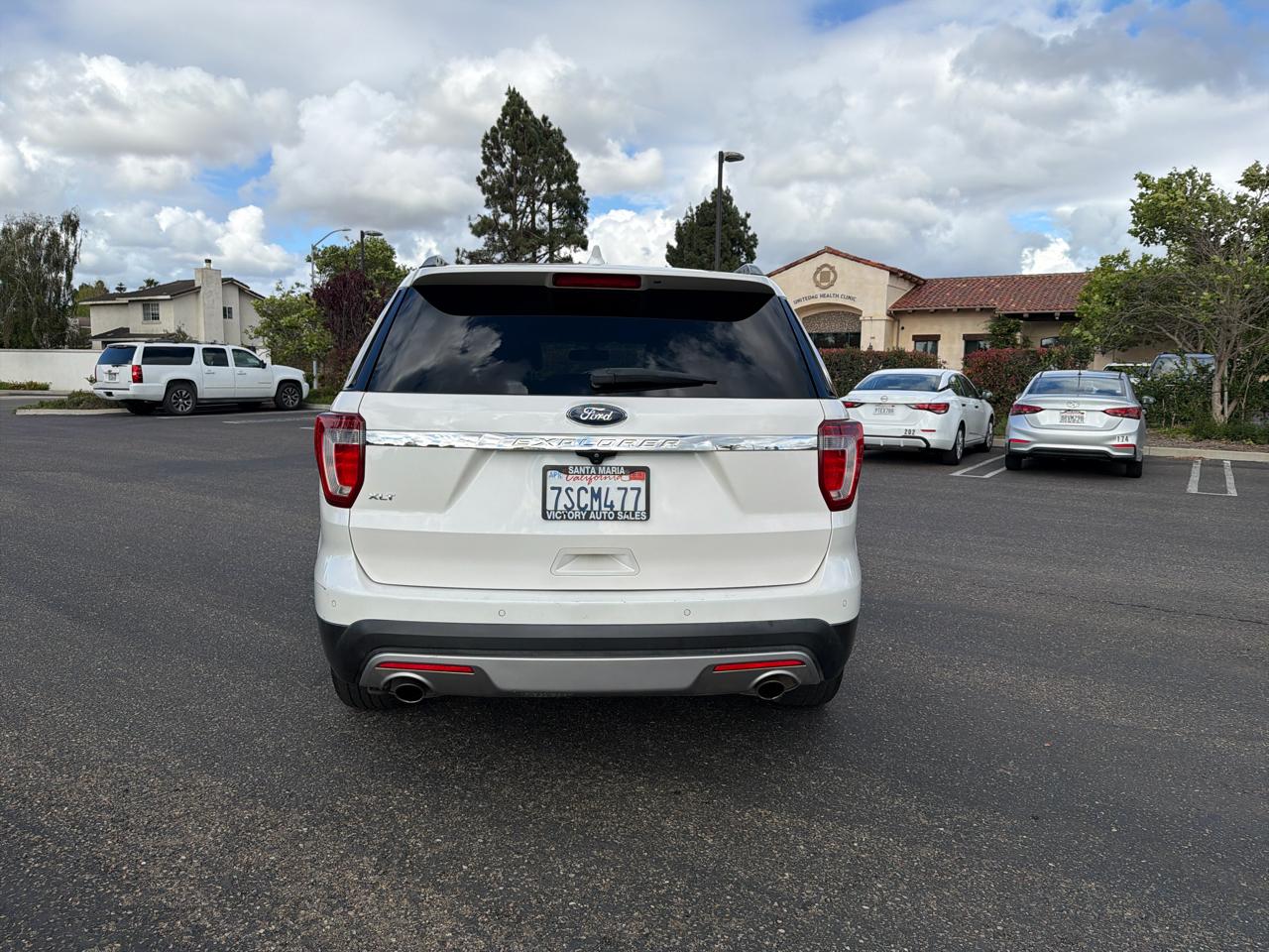 Ford Explorer XLT FWD 2016