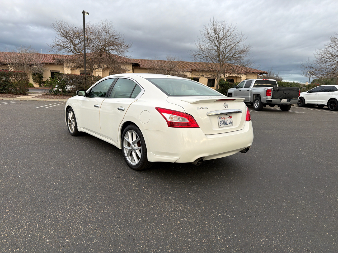 Nissan Maxima S 2009