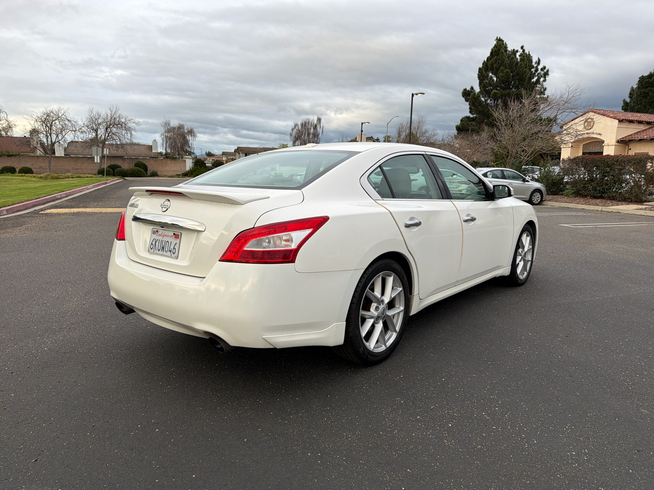 Nissan Maxima S 2009