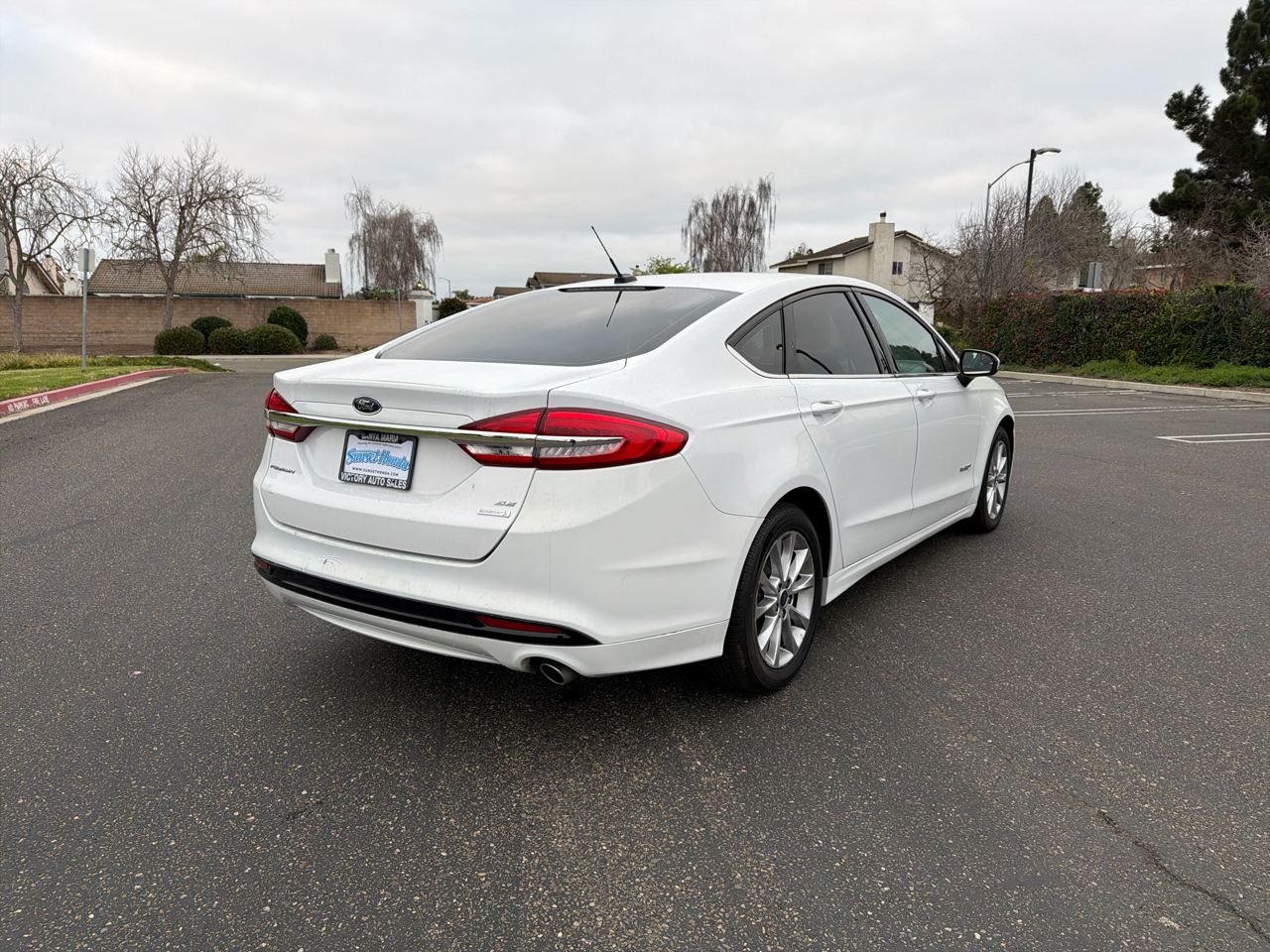 Ford Fusion Hybrid SE 2017