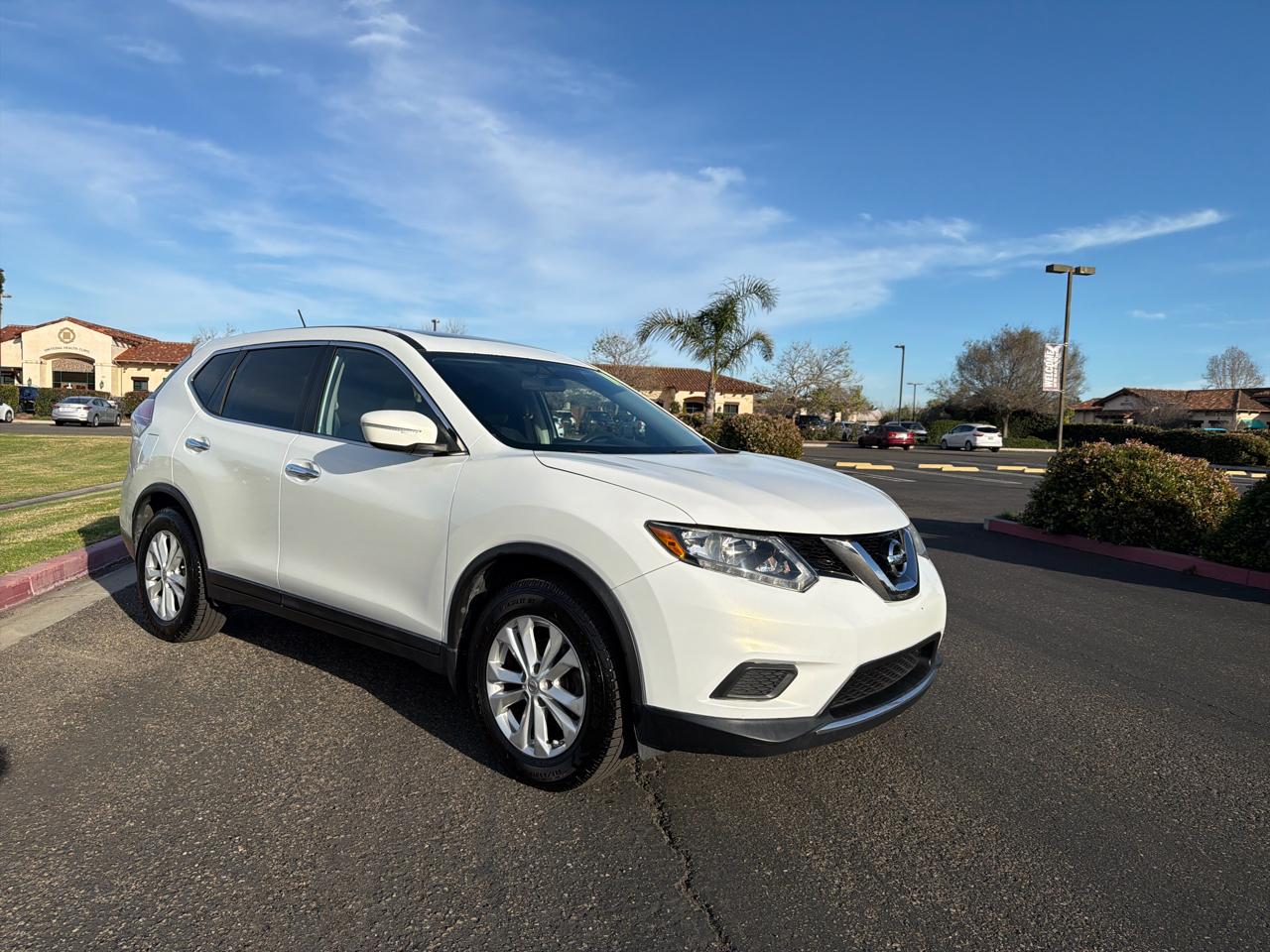 Nissan Rogue S 2WD 2014