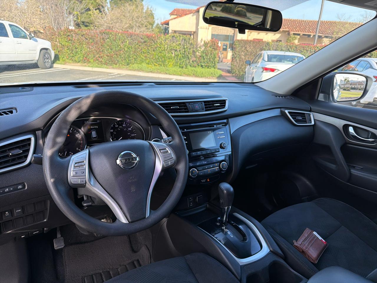 Nissan Rogue S 2WD 2014