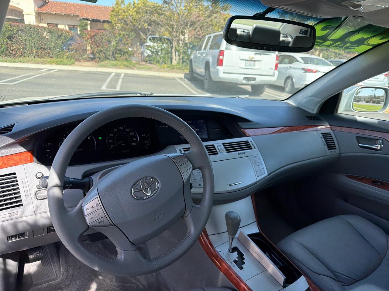 Toyota Avalon Limited 2006