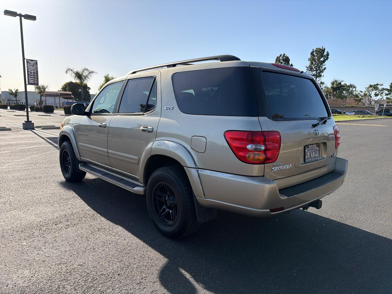 Toyota Sequoia SR5 2WD 2004