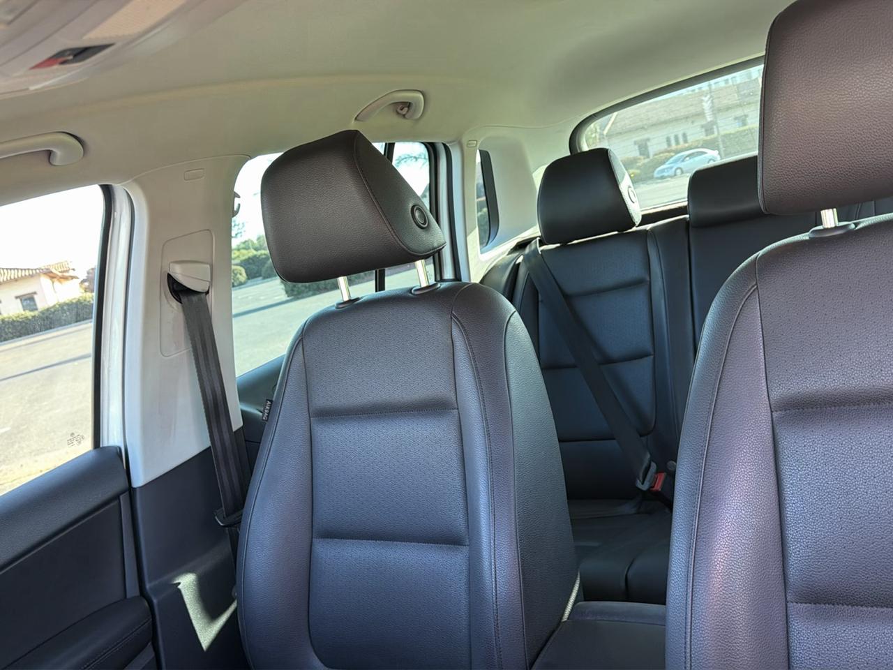 Volkswagen Tiguan SE 2014