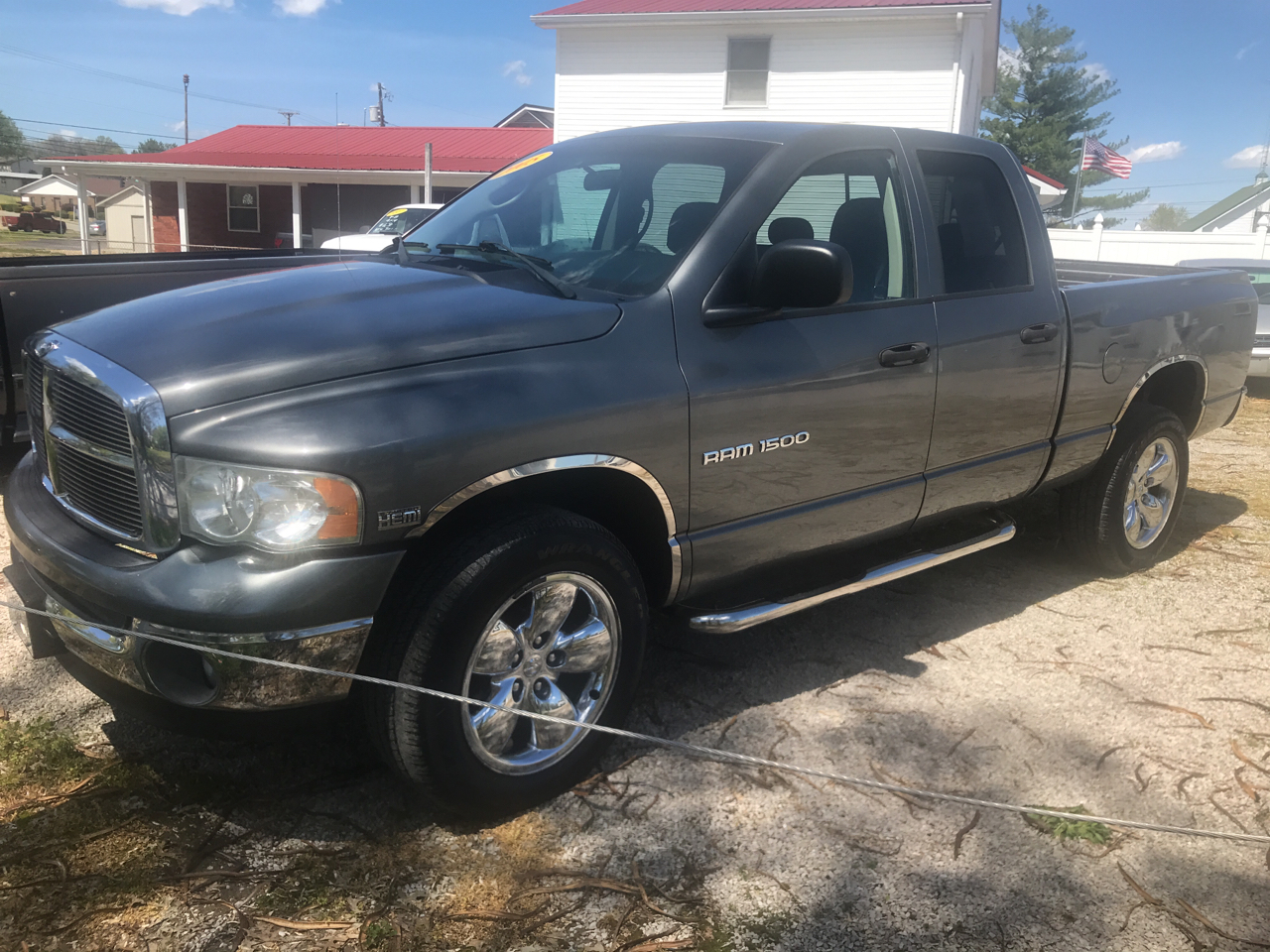 Used 2005 Dodge Ram 1500 ST Quad Cab Short Bed 4WD for Sale in Grayson