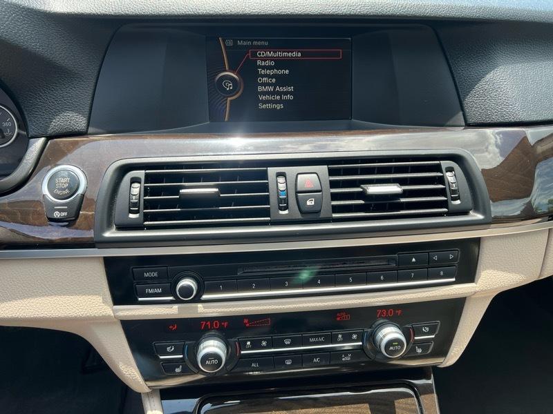 BMW 528i Base 2013