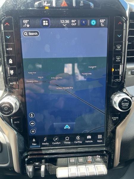 RAM 2500 Laramie Crew Cab SWB 4WD 2024