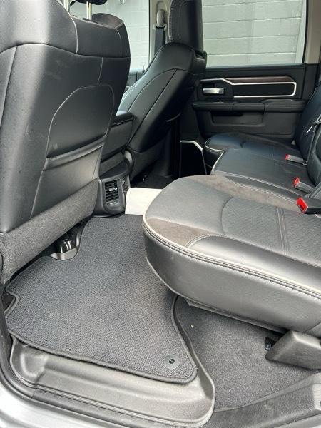 RAM 2500 Laramie Crew Cab SWB 4WD 2024