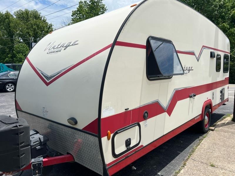 Gulf Stream Coach, Inc B Touring Cruiser  2017