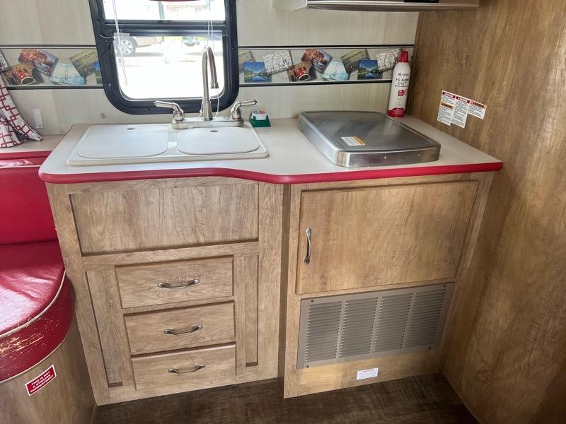 Gulf Stream Coach, Inc B Touring Cruiser  2017