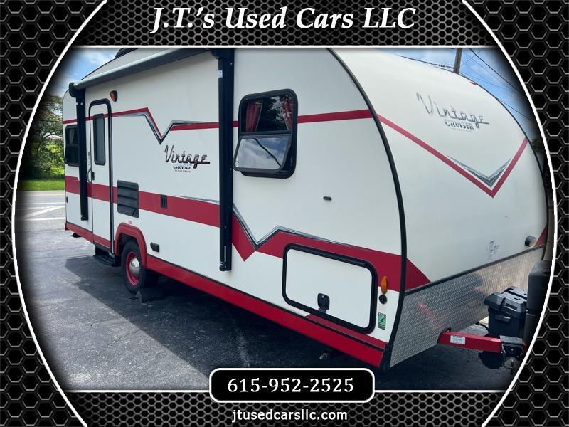 2017 Gulf Stream Coach, Inc B Touring Cruiser 