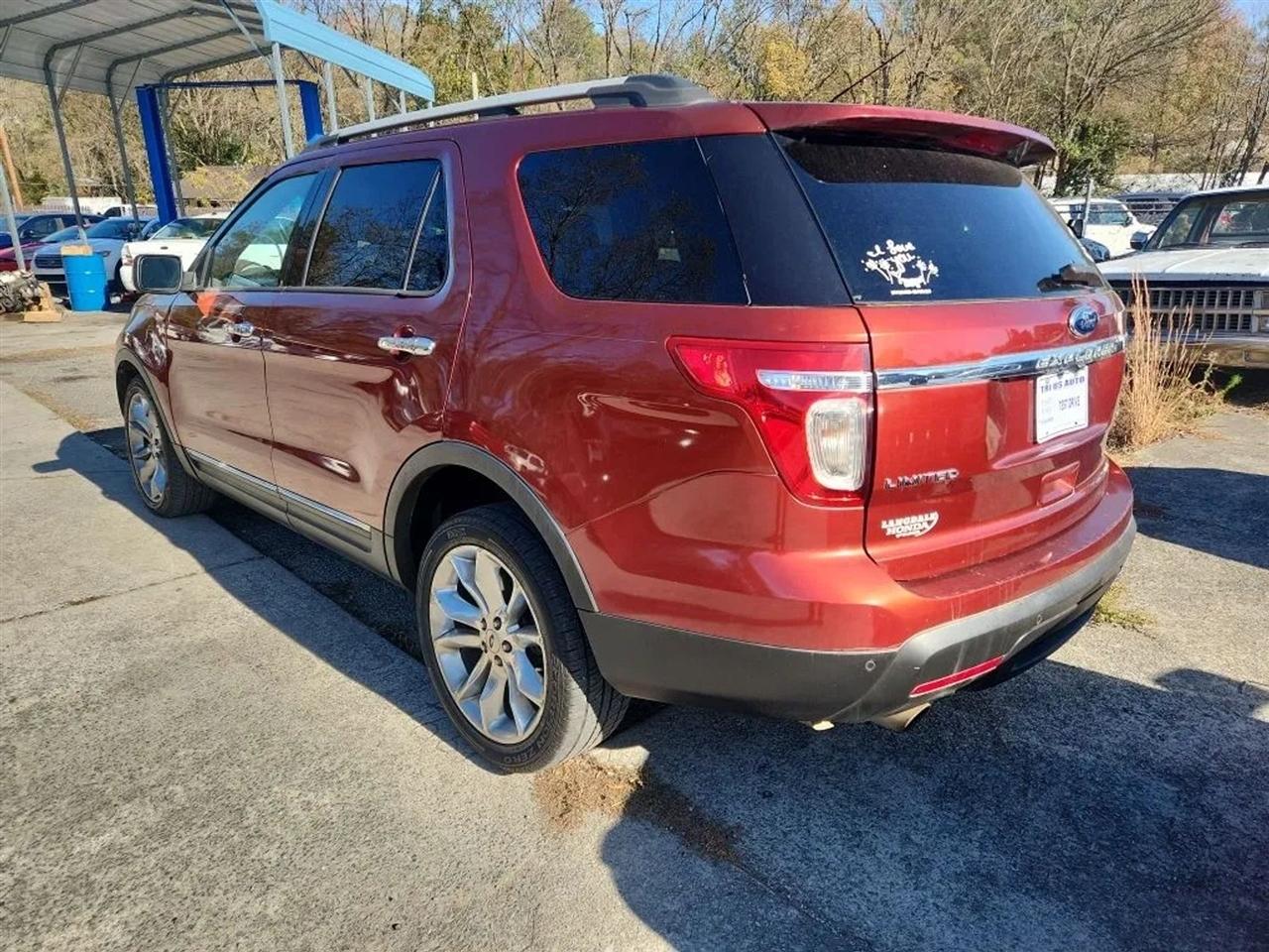 Ford Explorer Limited FWD 2014