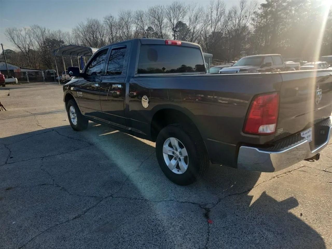 RAM 1500 Tradesman Quad Cab 4WD 2018
