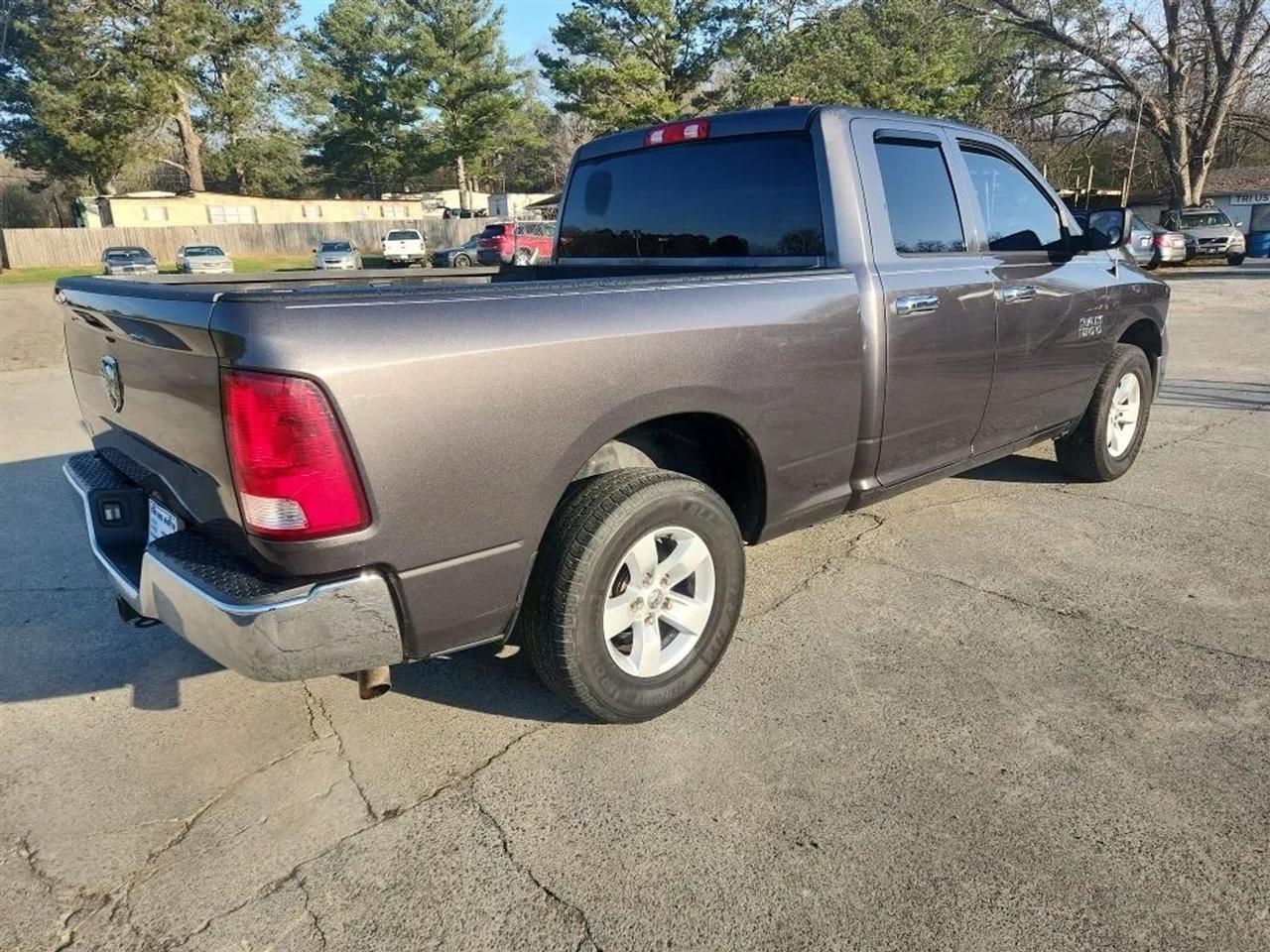 RAM 1500 Tradesman Quad Cab 4WD 2018