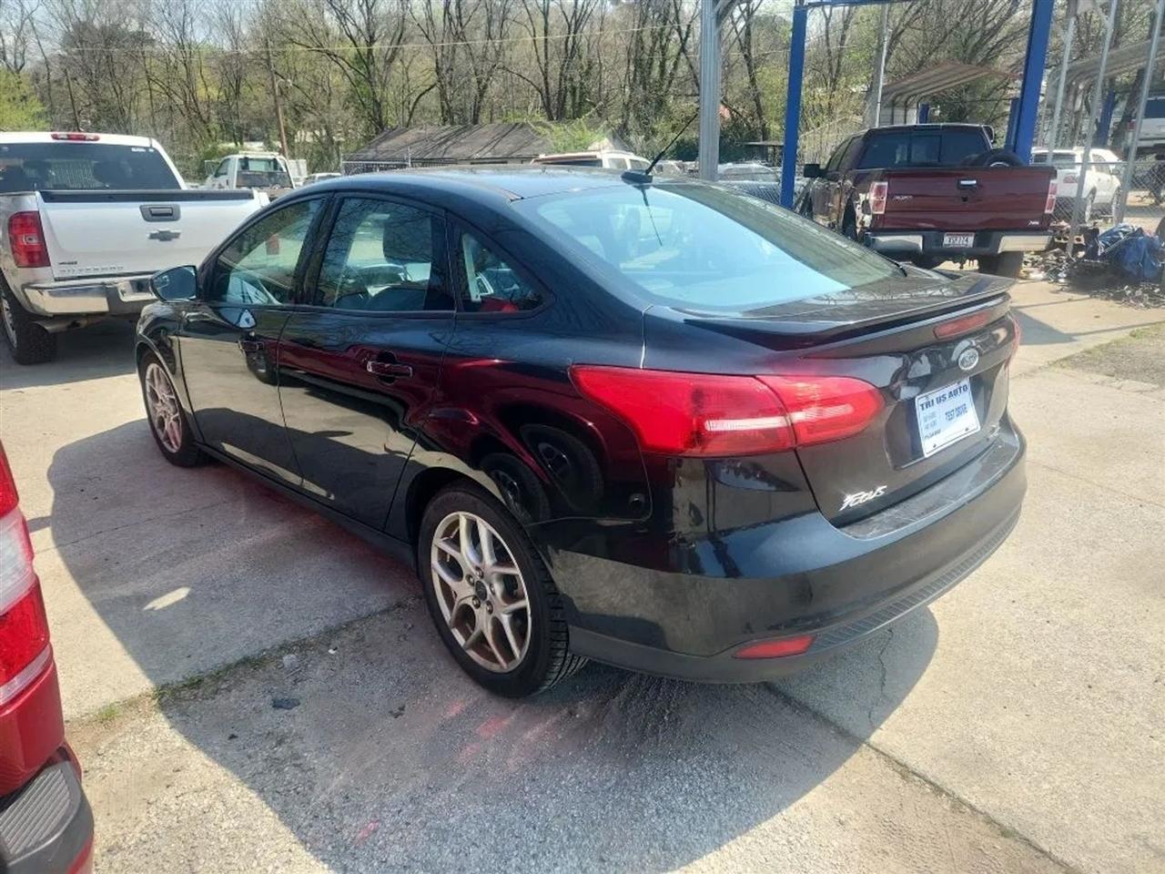 Ford Focus SE Sedan 2015