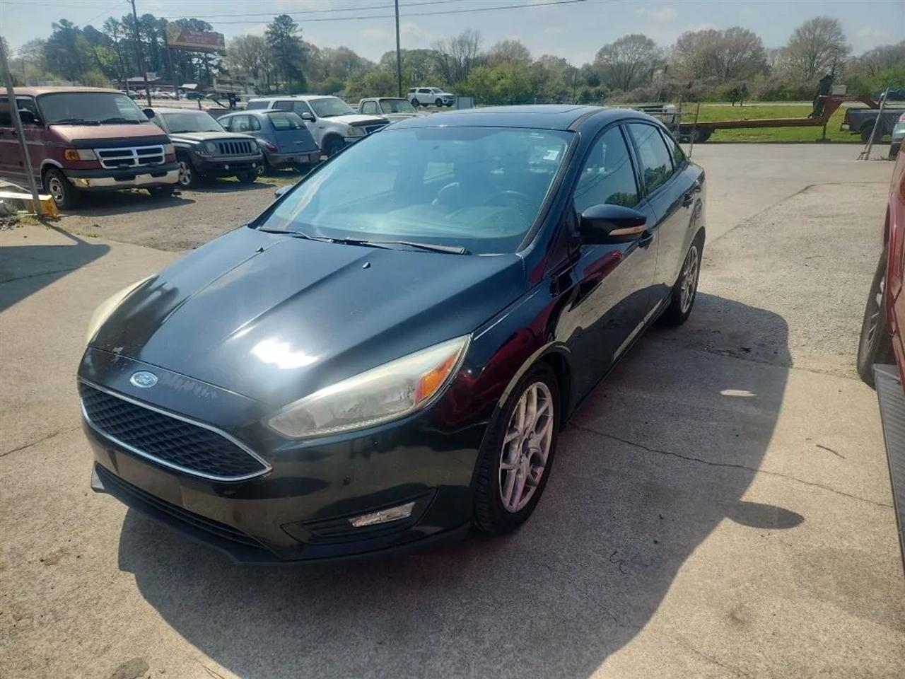 2015 Ford Focus SE Sedan