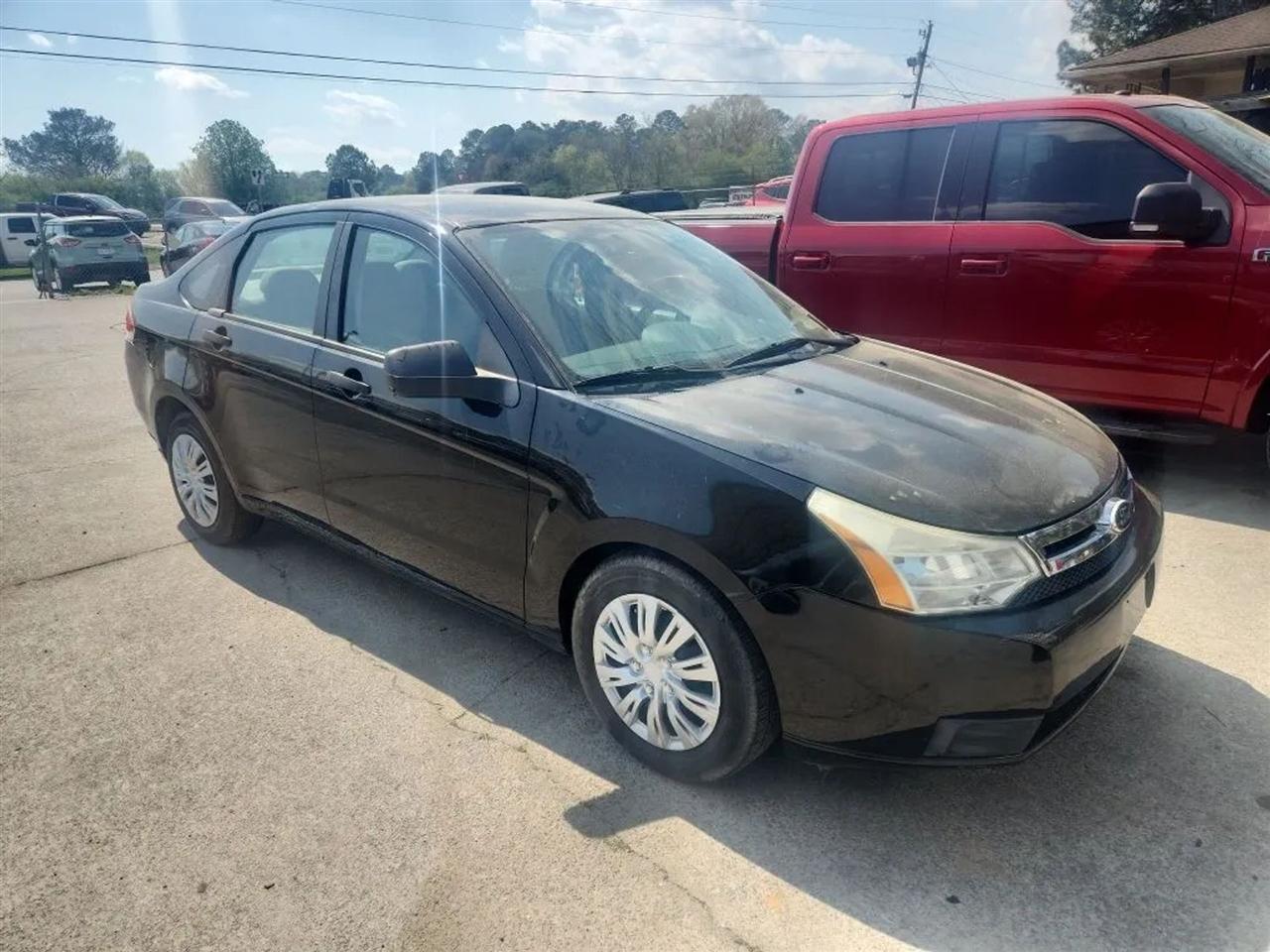 Ford Focus S Sedan 2011