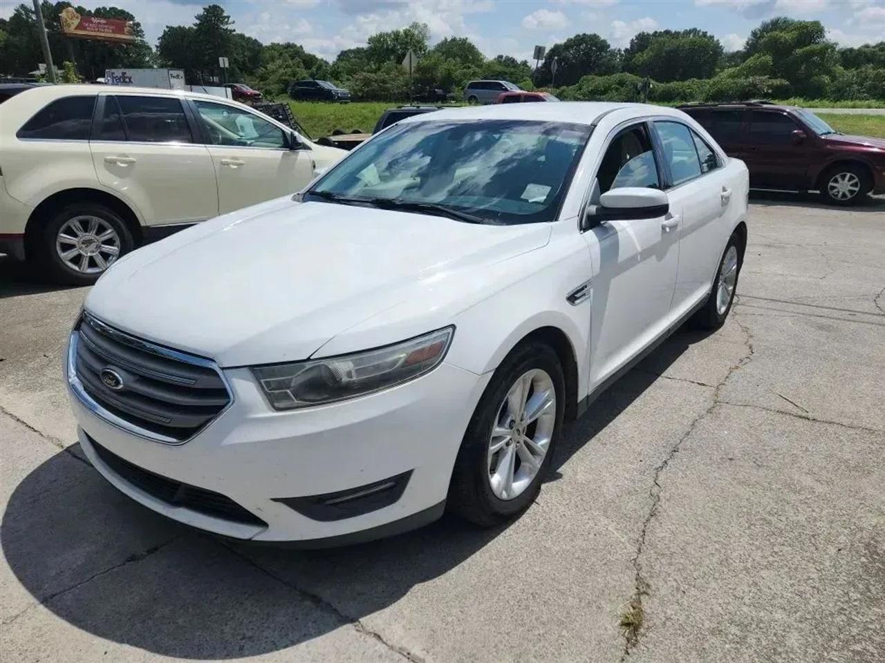 Ford Taurus SEL FWD 2013