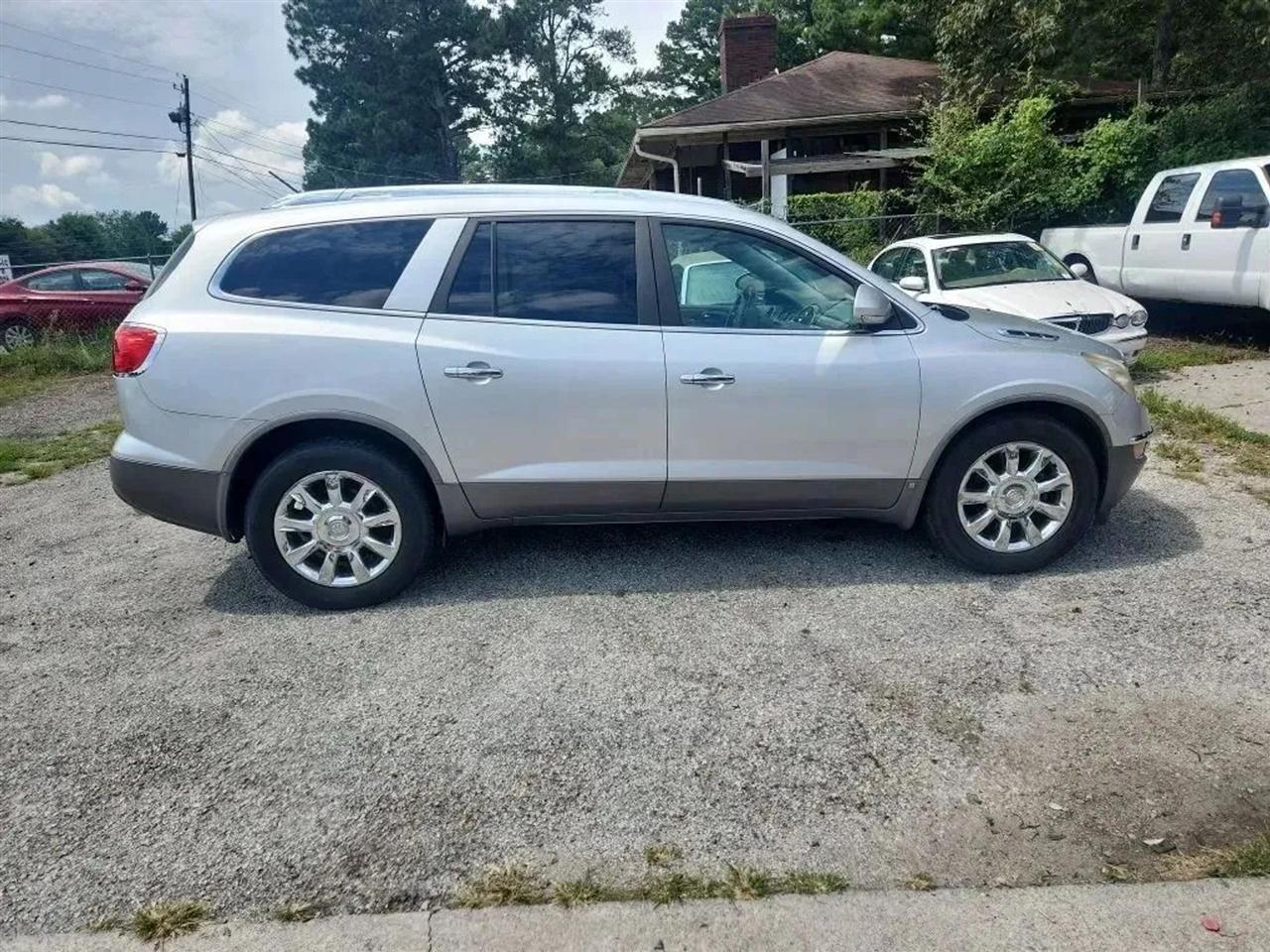 Buick Enclave CXL FWD 2009
