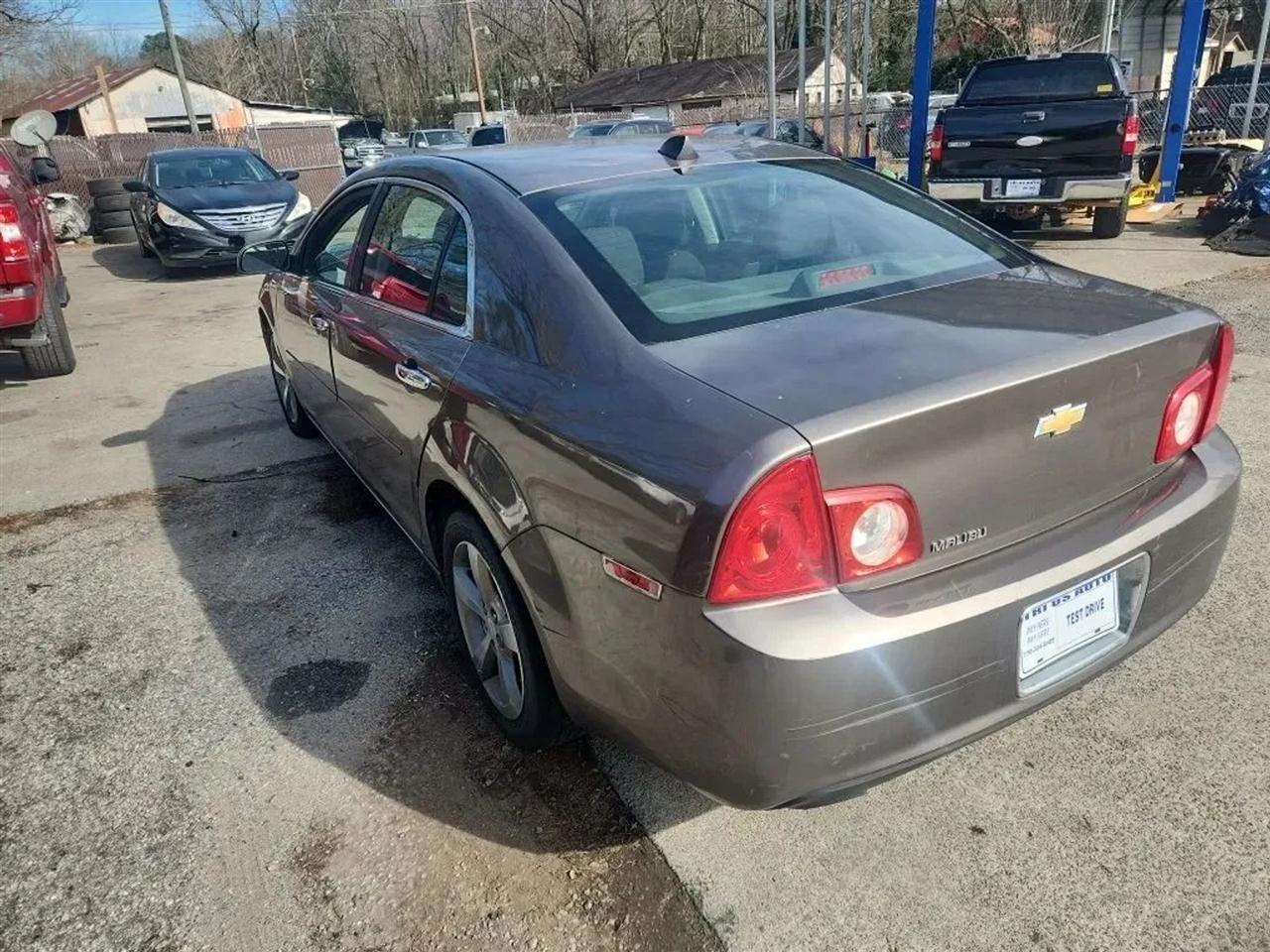 Chevrolet Malibu 1LT 2012