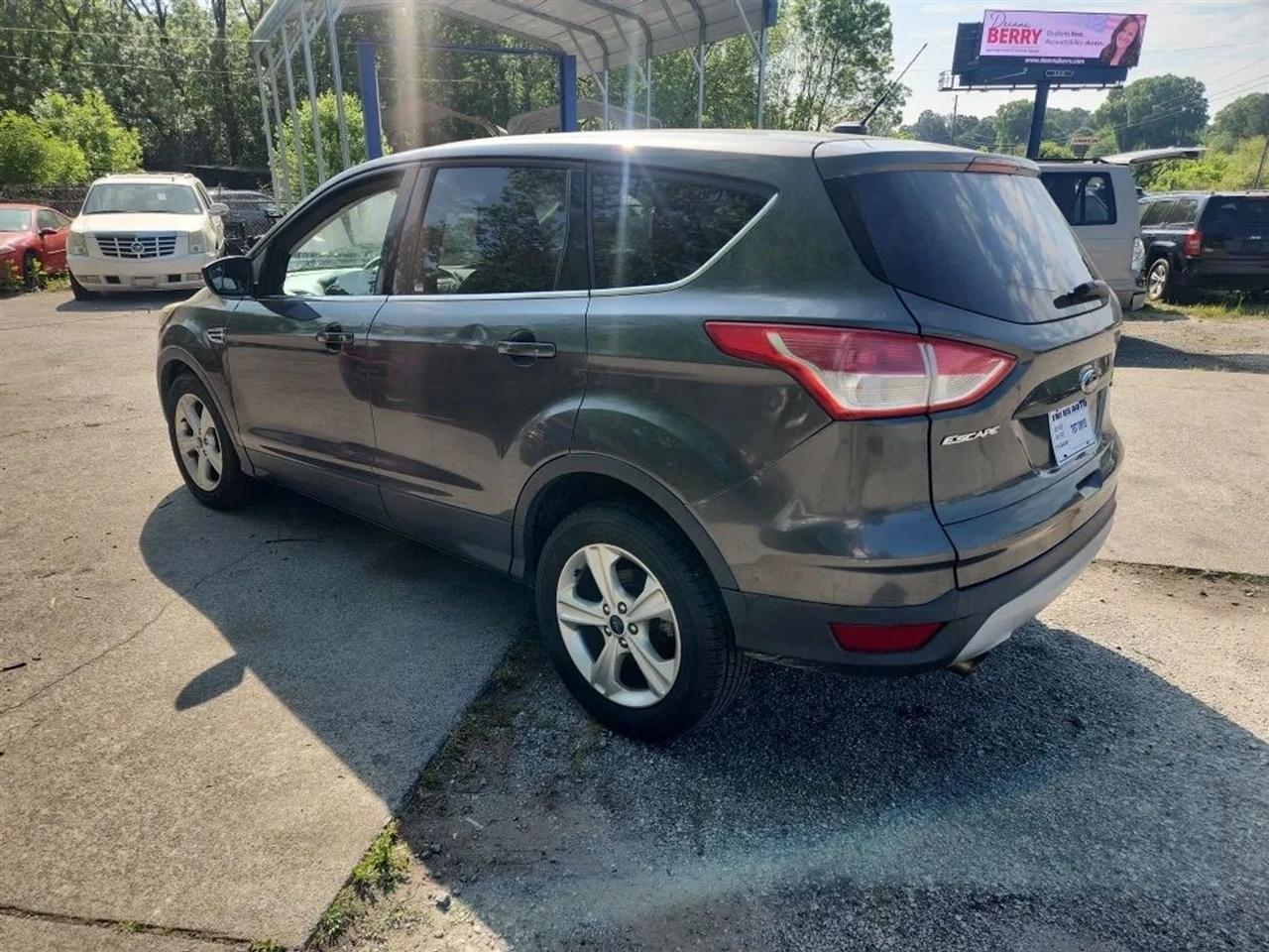 Ford Escape SE FWD 2015