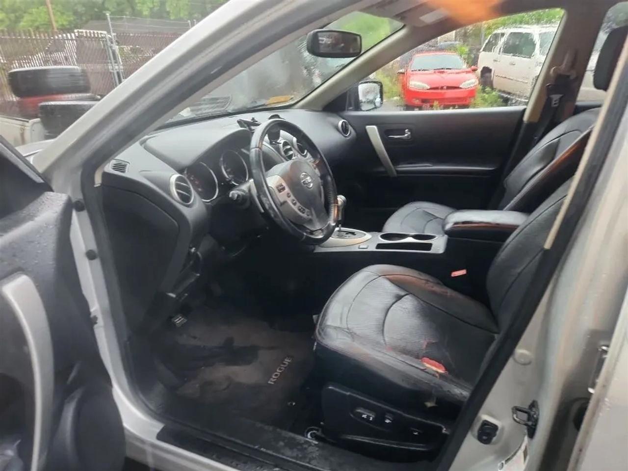 Nissan Rogue SL AWD 2009