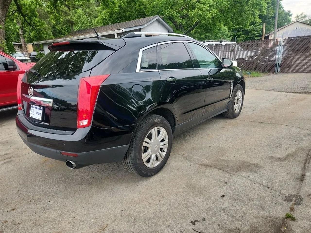 Cadillac SRX Luxury Collection AWD 2011