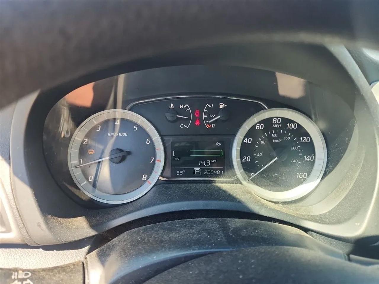 Nissan Sentra SR 2013