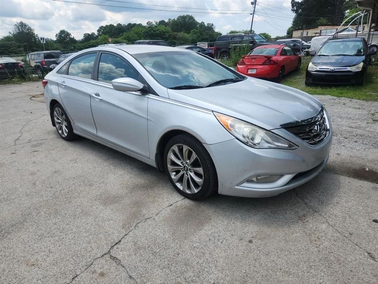 Hyundai Sonata SE Auto 2013