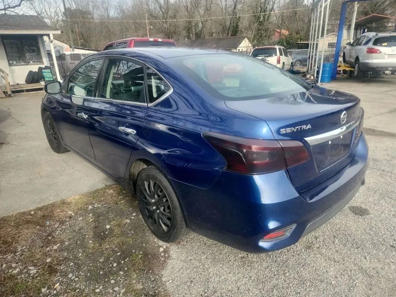 Nissan Sentra SR 2019