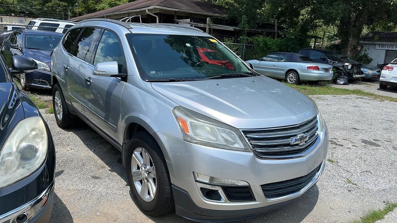 Chevrolet Traverse 1LT FWD 2013