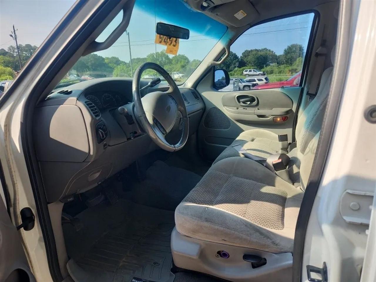 Ford F-150 King Ranch SuperCrew 4WD 2001