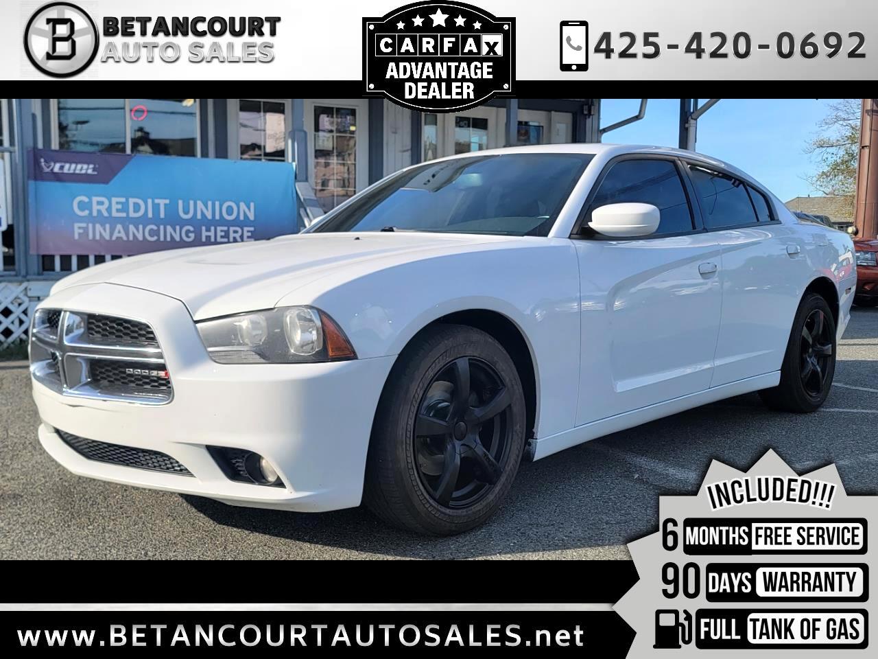 2013 Dodge Charger 4dr Sdn SXT RWD