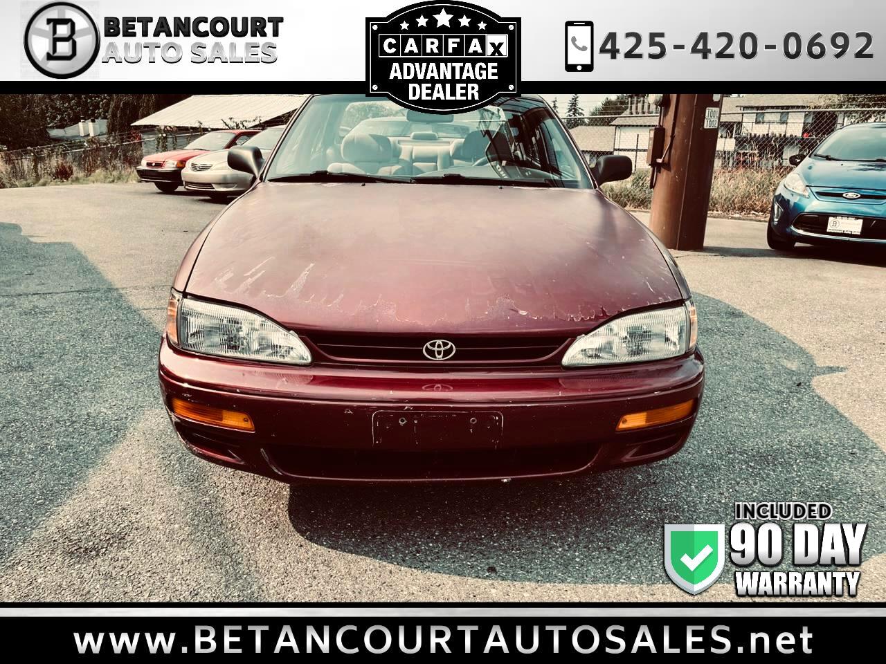 1996 Toyota Camry 4dr Sdn XLE Auto