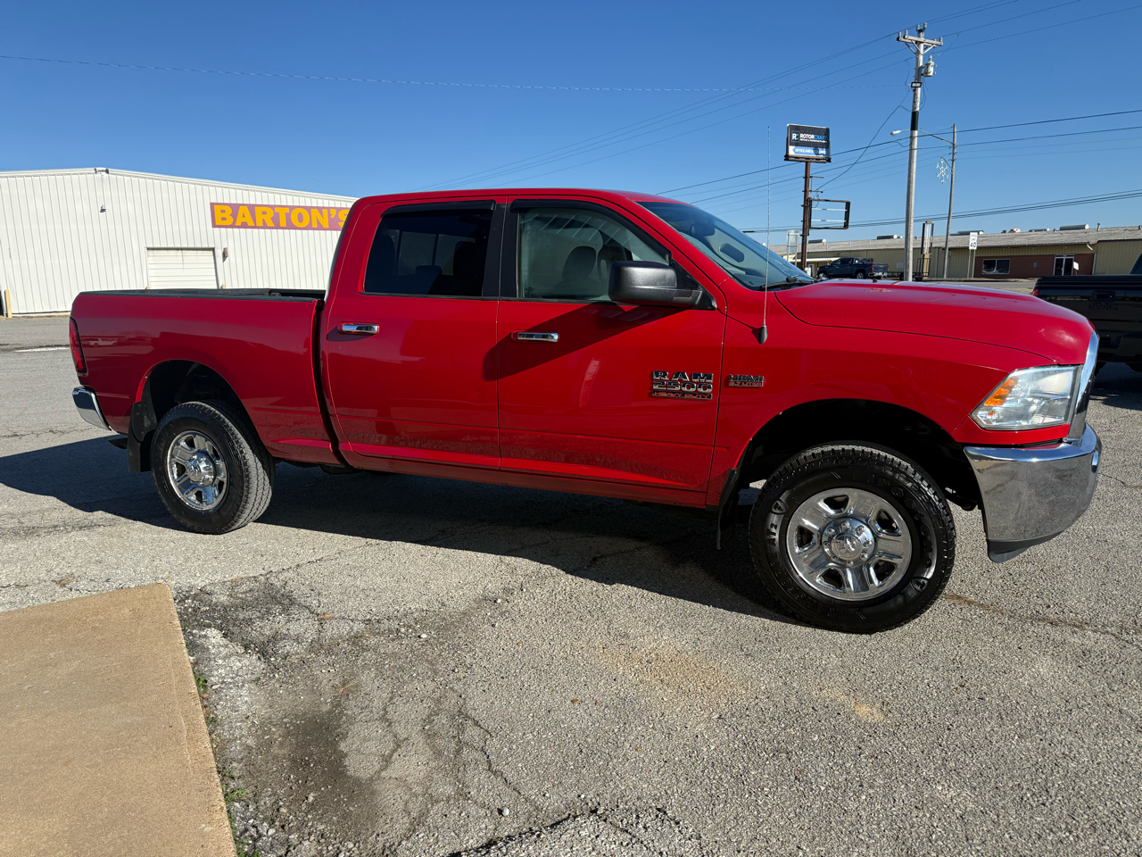 RAM 2500 SLT Crew Cab SWB 4WD 2017