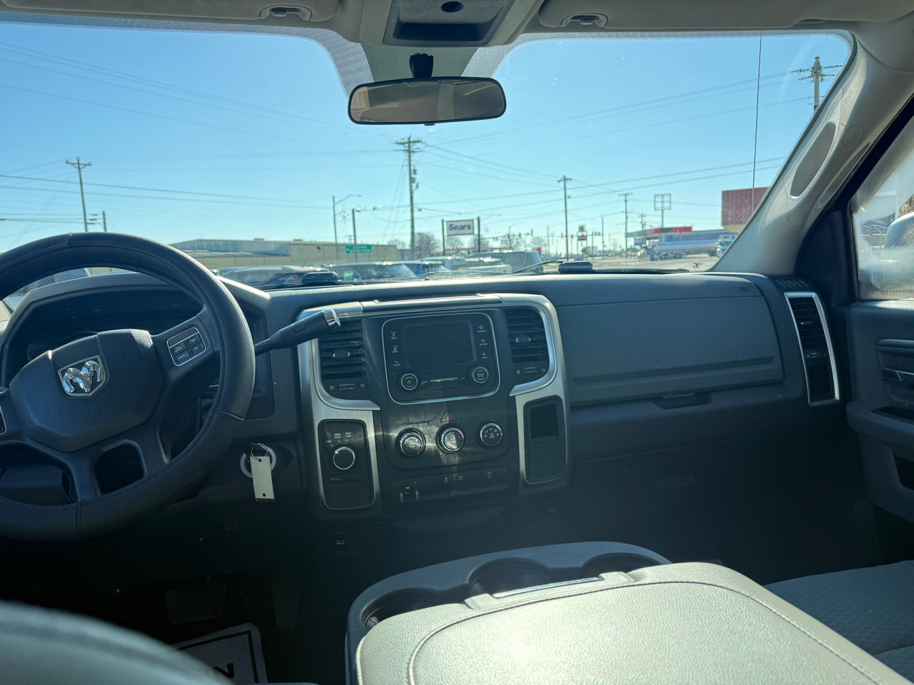 RAM 2500 SLT Crew Cab SWB 4WD 2017