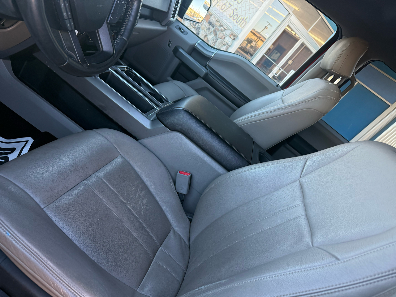 Ford F-150 XLT SuperCrew 4WD 2017