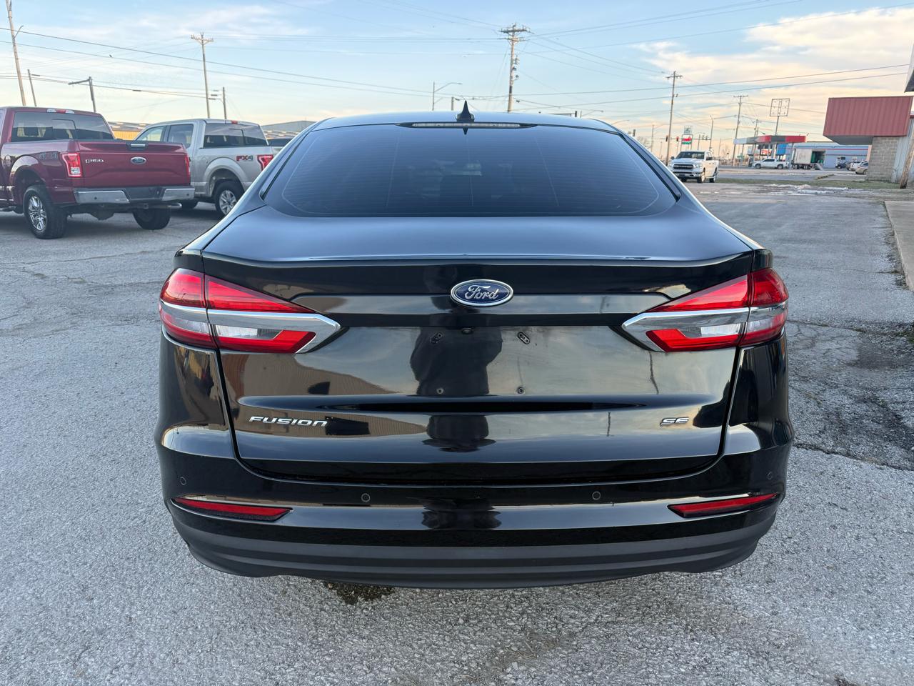Ford Fusion SE FWD 2019