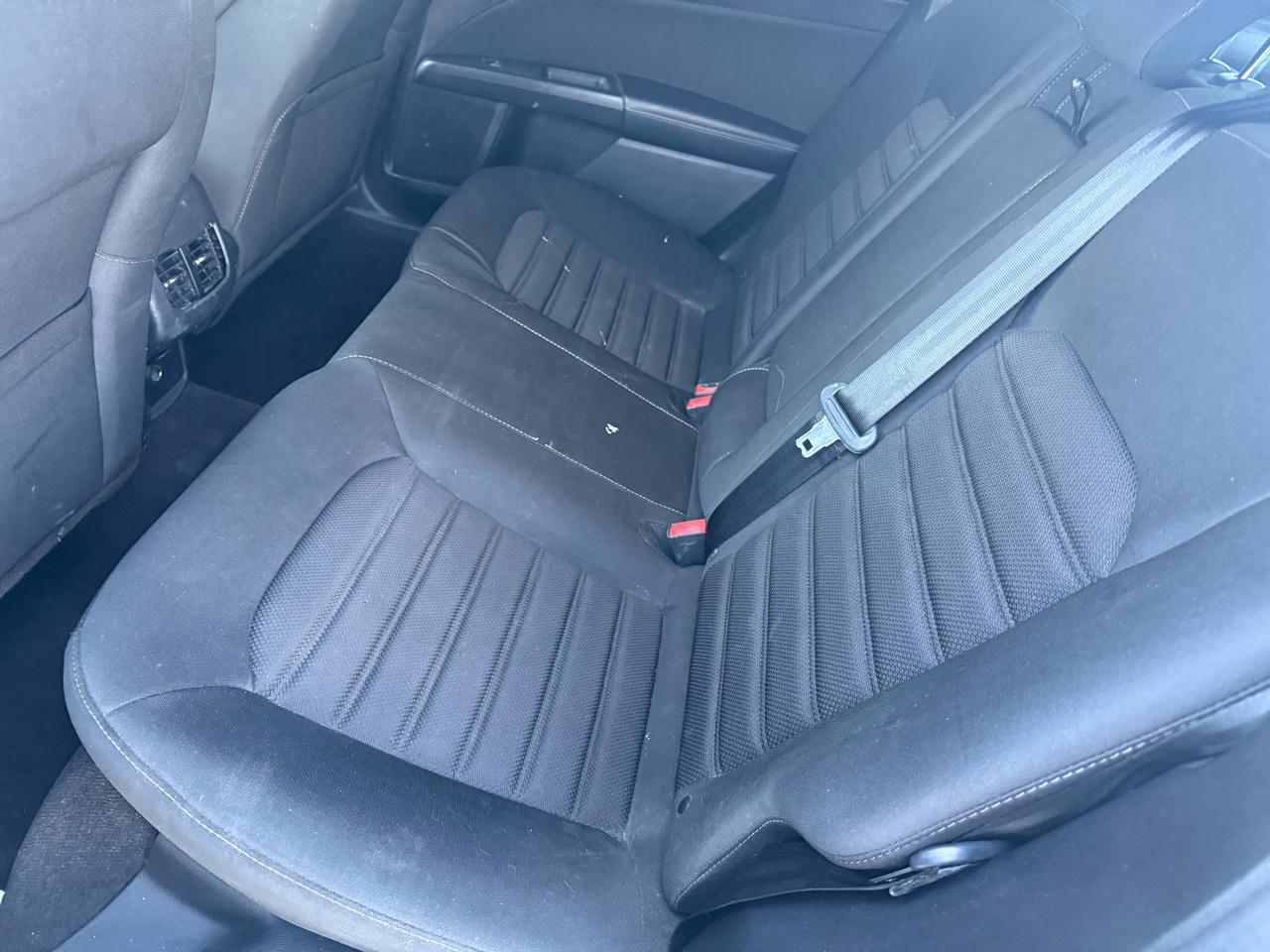 Ford Fusion SE FWD 2019