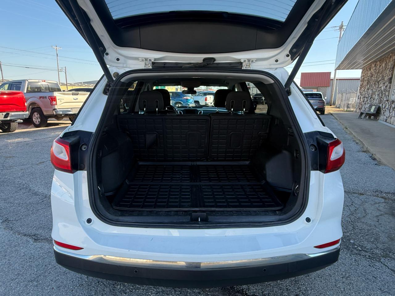 Chevrolet Equinox AWD 4dr LT w/1LT 2020